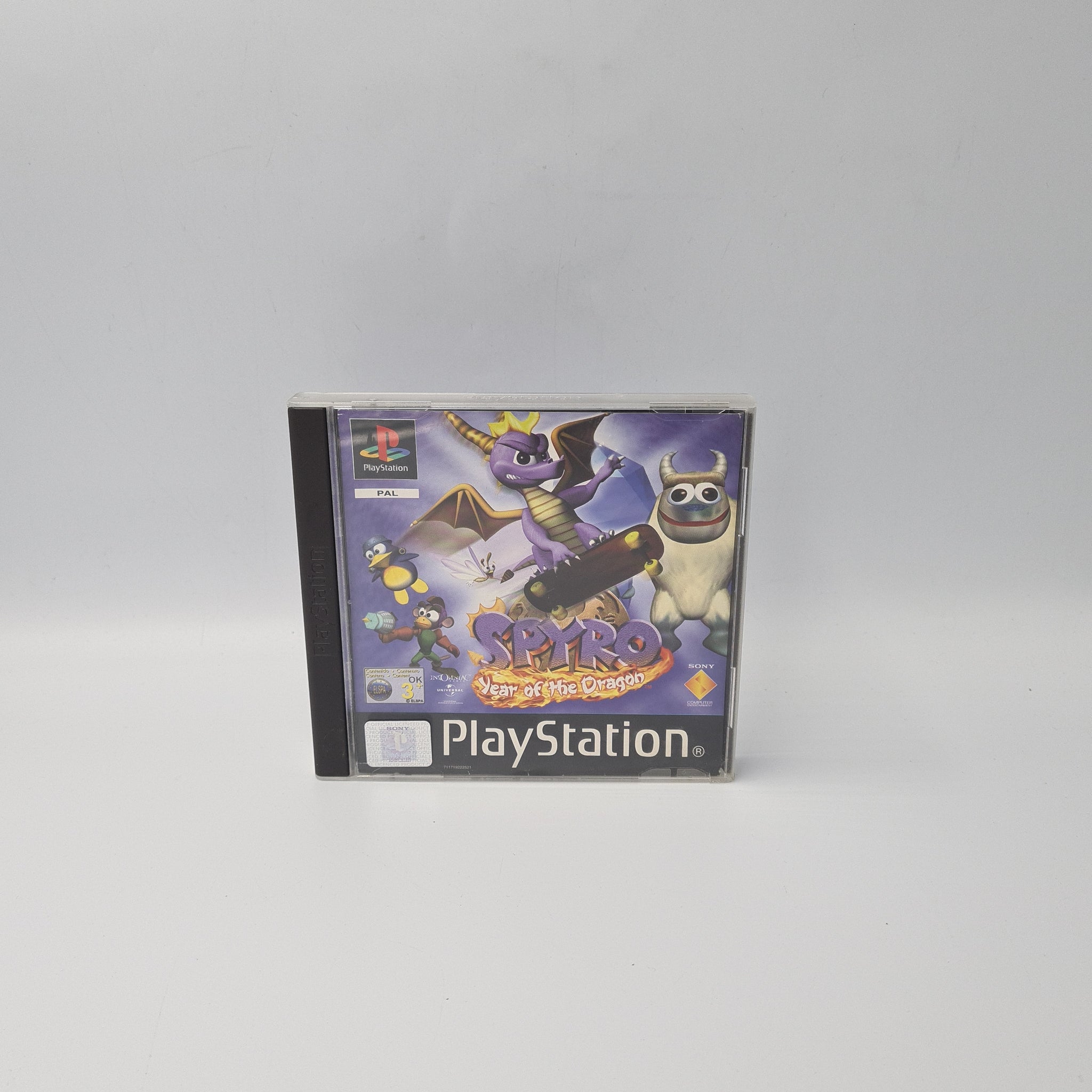 SPYRO YEAR OF THE DRAGON PS1