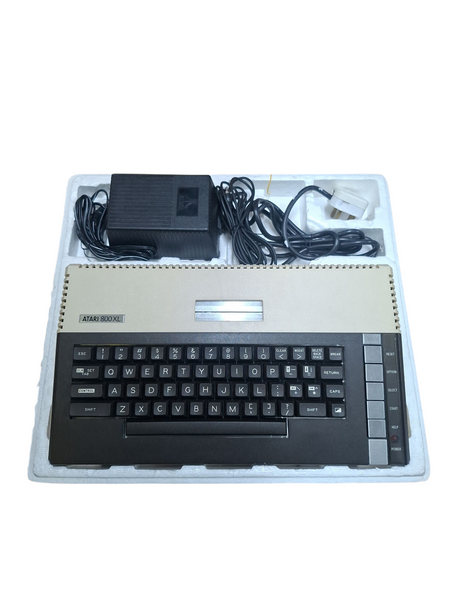 ATARI 80OXL CONSOLE