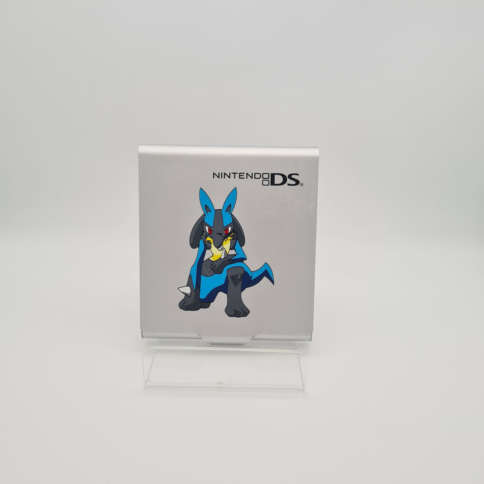 NINTENDO DS POKEMON 
LUCARIO CARTRIDGE CASE